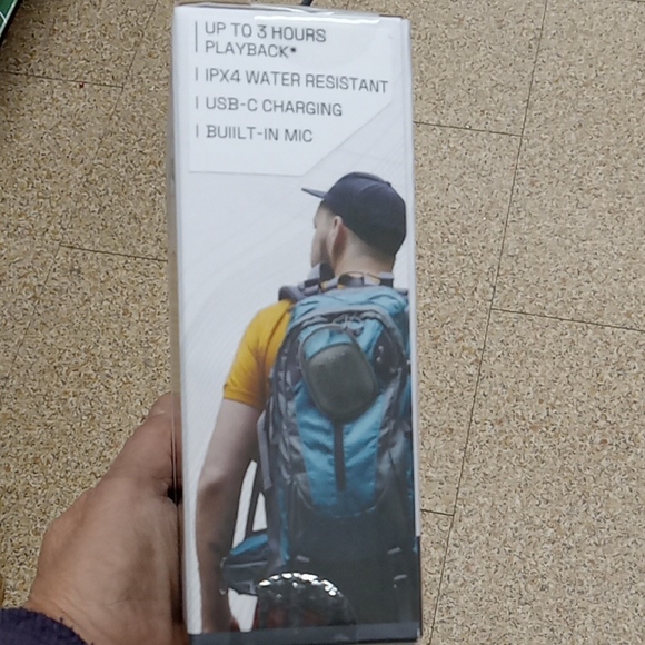 Black Portable Bluetooth Speaker - Picture 2 of 2